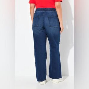 Lovelo Dark Blue Women's Flare Jeans with Whip Stitch Pocket Detail